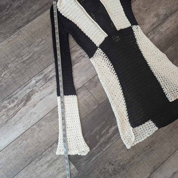 Andrea Almeida Black And White Crochet Greta Mini Dress Xs - Picture 12 of 16